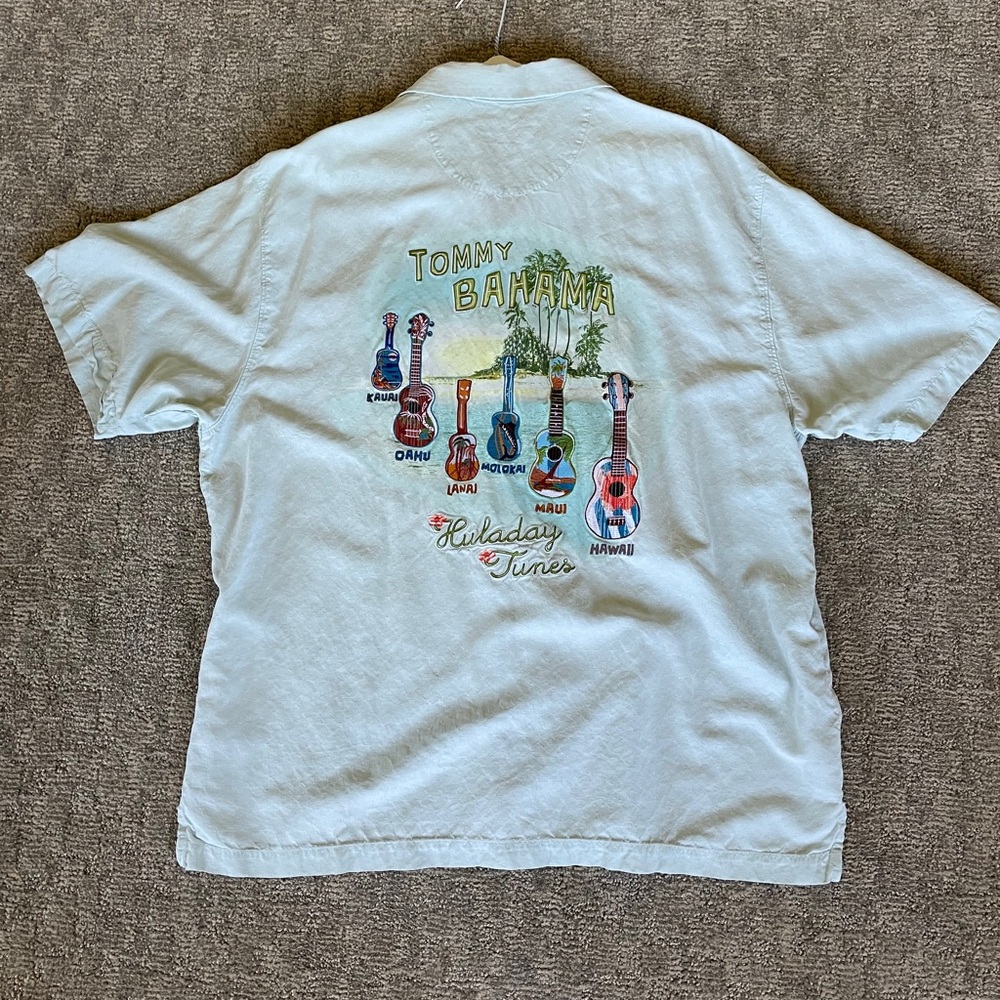 Tommy Bahama “Huladay Tunes” Blue Casual Button Down Shirt